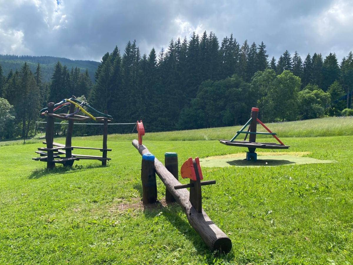 Penzion Logla Pec pod Sněžkou Eksteriør bilde